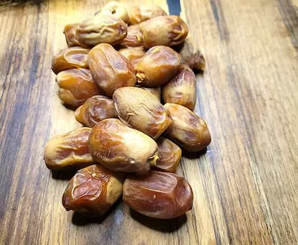 تصویر 5 از قیمت خرید خرما زاهدی قصب + فروش ویژه